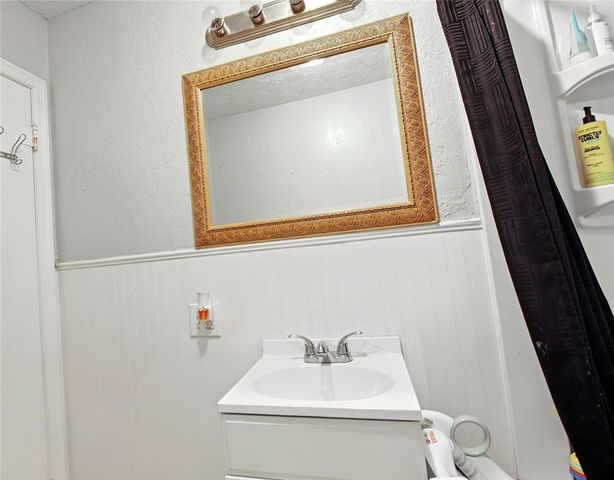 417 N Washington Street, Hobart, OK 73651