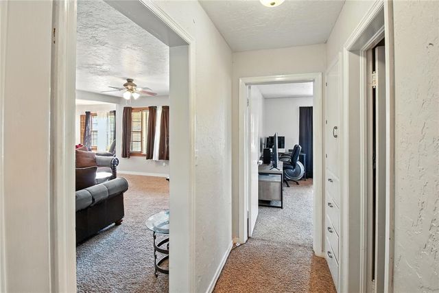 417 N Washington Street, Hobart, OK 73651