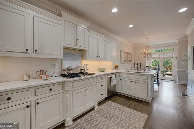 3010 Riverside Road 3010, Roswell, GA 30076