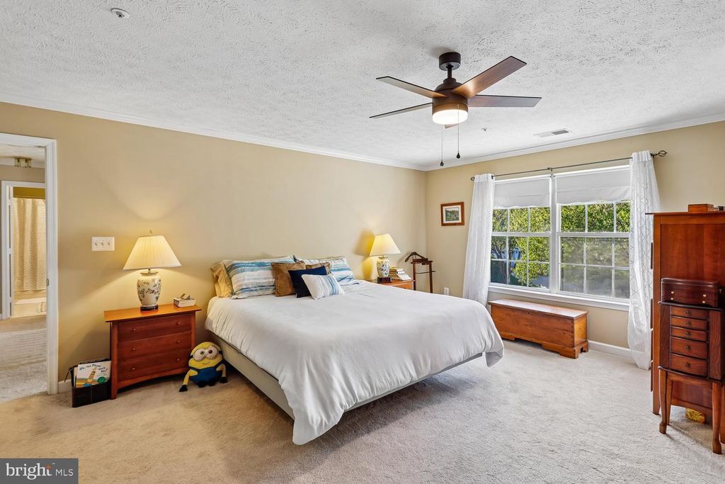 Image 18 of property listing at 16104 ARROWROOT CT, Bowie, MD 20716