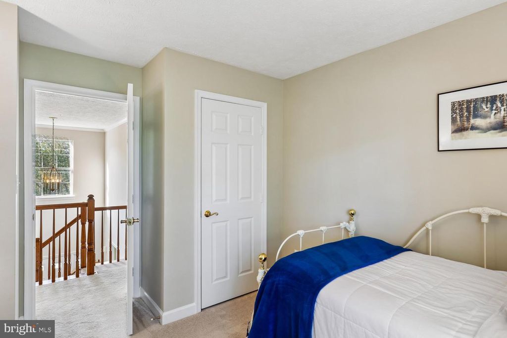 Image 22 of property listing at 16104 ARROWROOT CT, Bowie, MD 20716