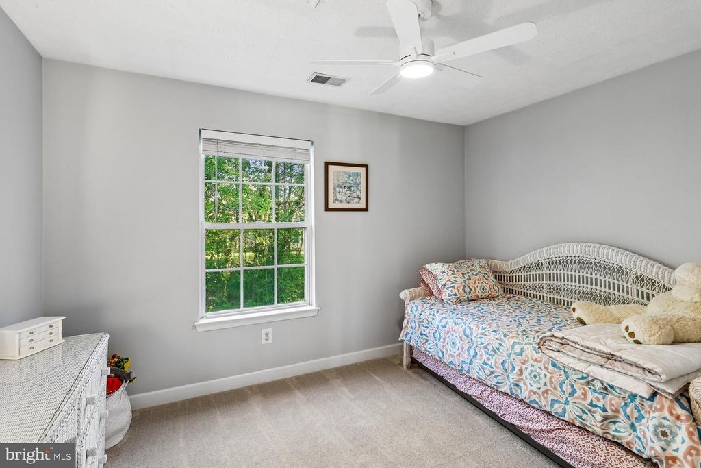 Image 24 of property listing at 16104 ARROWROOT CT, Bowie, MD 20716