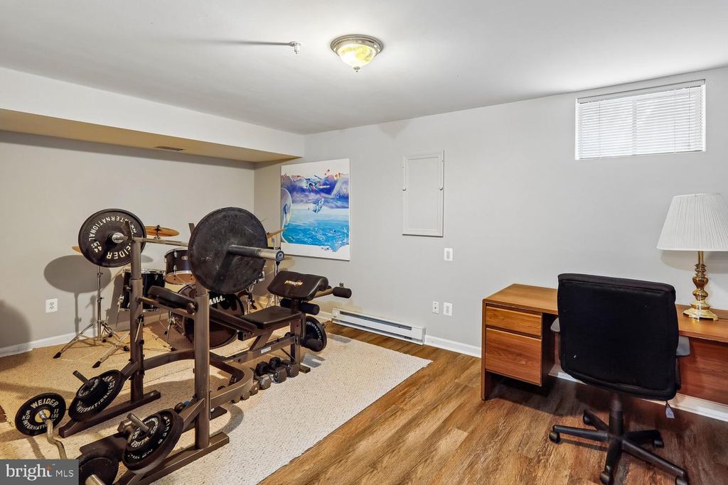 Image 34 of property listing at 16104 ARROWROOT CT, Bowie, MD 20716