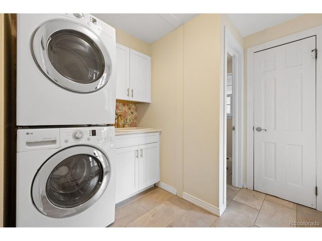 4301 S Alton Pl, Greenwood Village, CO 80111