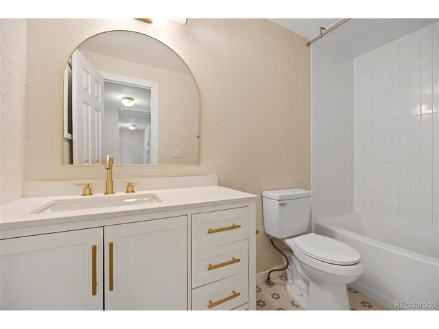 4301 S Alton Pl, Greenwood Village, CO 80111