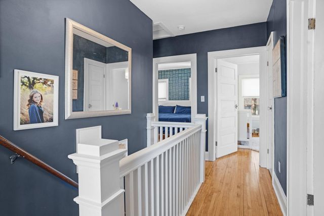 1576 Osceola Avenue, Saint Paul, MN 55105