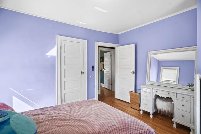 1576 Osceola Avenue, Saint Paul, MN 55105