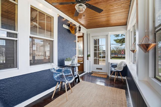 1576 Osceola Avenue, Saint Paul, MN 55105