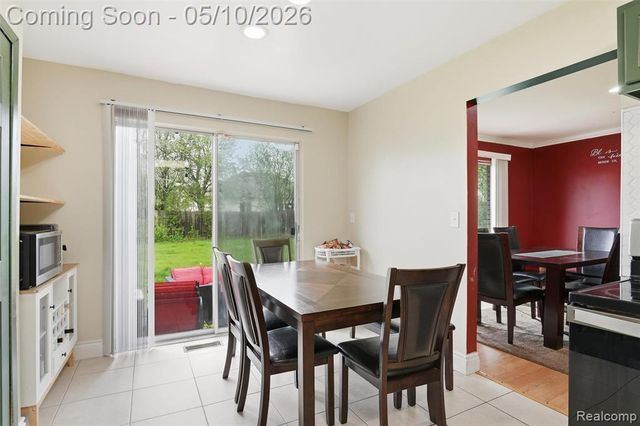 26200 Franklin Pointe Drive, Southfield, MI 48034
