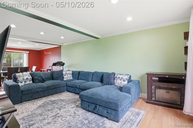26200 Franklin Pointe Drive, Southfield, MI 48034