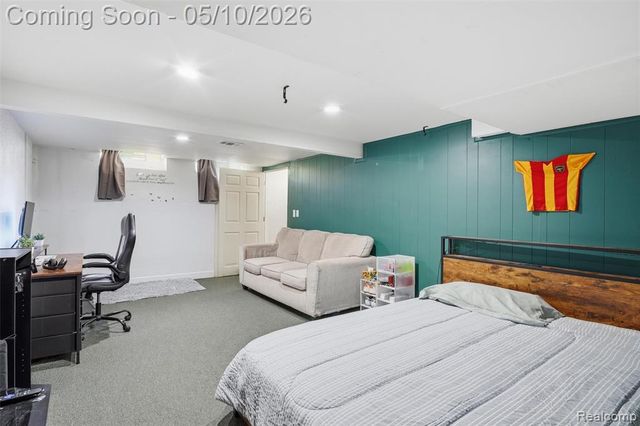 26200 Franklin Pointe Drive, Southfield, MI 48034
