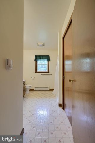 485 SUMMIT DR, Columbia, PA 17512