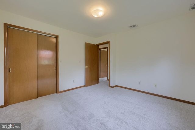 485 SUMMIT DR, Columbia, PA 17512