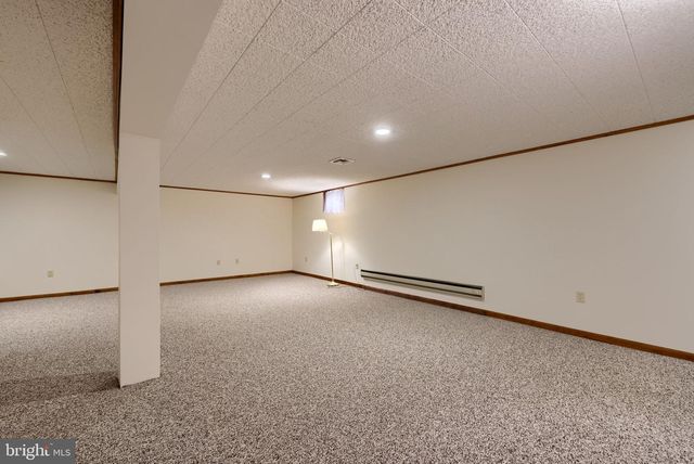 485 SUMMIT DR, Columbia, PA 17512