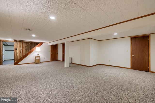 485 SUMMIT DR, Columbia, PA 17512