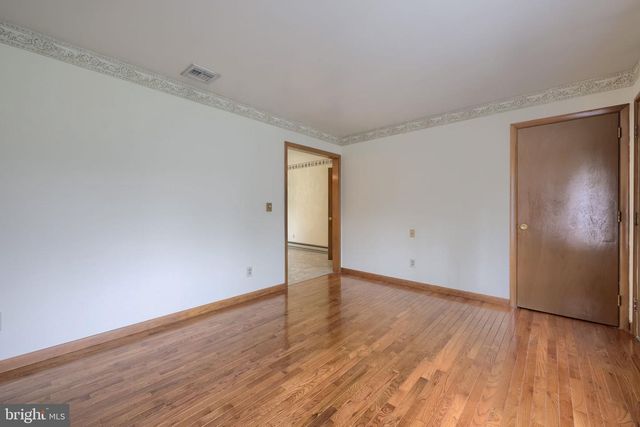 485 SUMMIT DR, Columbia, PA 17512