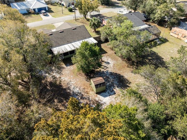 1609 PINE AVENUE, Deland, FL 32724