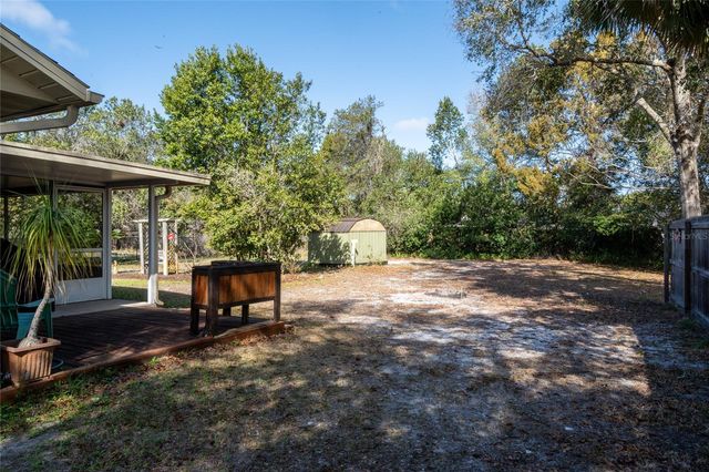 1609 PINE AVENUE, Deland, FL 32724