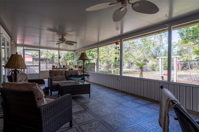 1609 PINE AVENUE, Deland, FL 32724