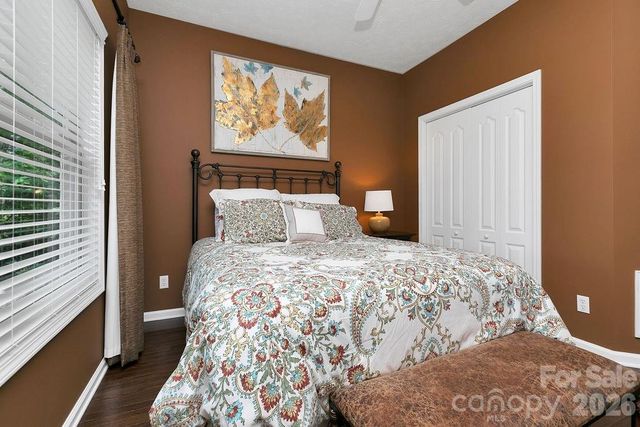 1625 Ugugu Drive, Brevard, NC 28712