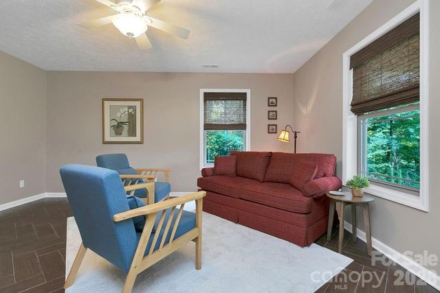 1625 Ugugu Drive, Brevard, NC 28712