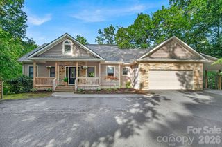 1625 Ugugu Drive, Brevard, NC 28712