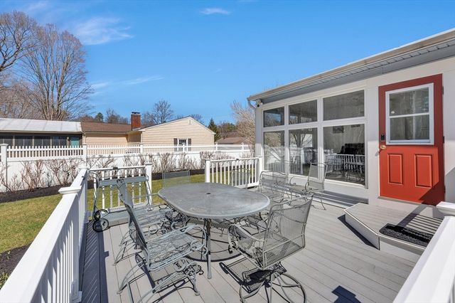 6 Blueberry Hill Road, Groveland, MA 01834