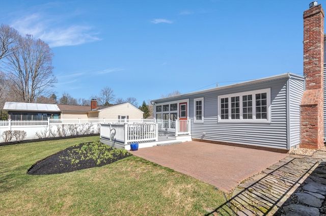 6 Blueberry Hill Road, Groveland, MA 01834