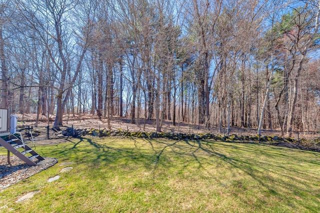 6 Blueberry Hill Road, Groveland, MA 01834