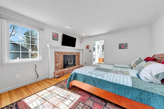 6 Blueberry Hill Road, Groveland, MA 01834