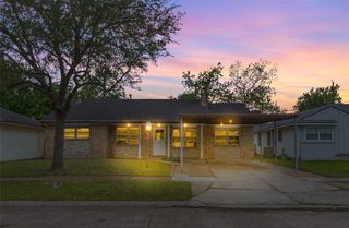 2704 Sweetgum St Street, Pasadena, TX 77502