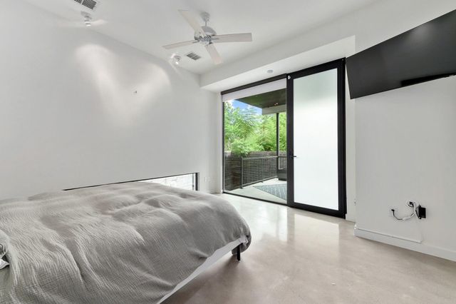 1208 Hillside Ave, Austin, TX 78704