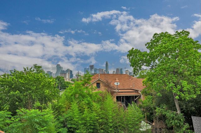 1208 Hillside Ave, Austin, TX 78704