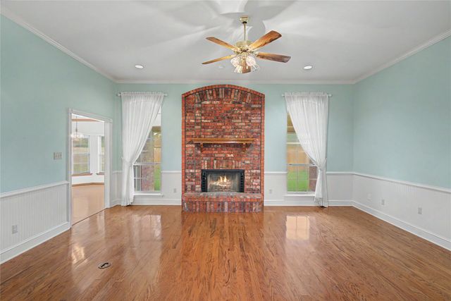 1334 Whitehall, Bossier City, LA 71112