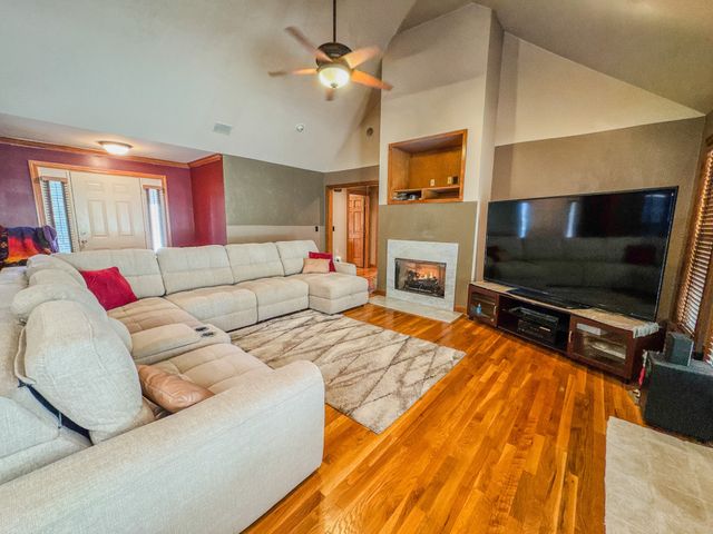 410 Britton Hollow Rd, Pulaski, TN 38478