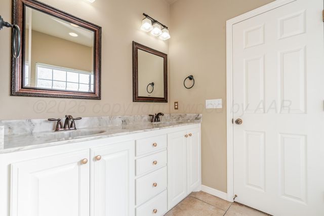 6814 Tivis Street, Amarillo, TX 79119