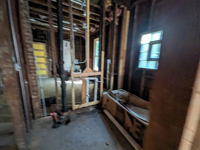 7829 S Marquette Avenue, Chicago, IL 60649
