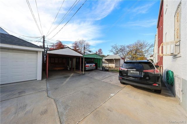 2284 E 22nd Street, Brooklyn, NY 11229