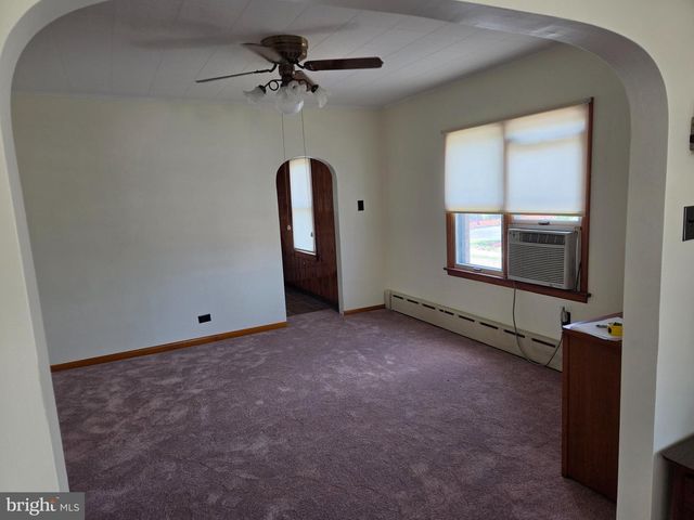 14 E EVESHAM RD, Glendora, NJ 08029