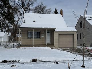 24440 New York Street, Dearborn, MI 48124