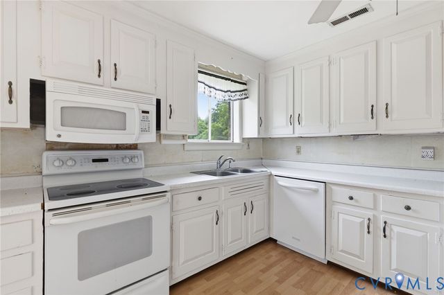 6267 Westhaven Dr, Mechanicsville, VA 23111