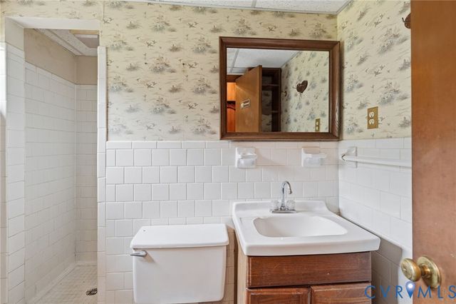 6267 Westhaven Dr, Mechanicsville, VA 23111
