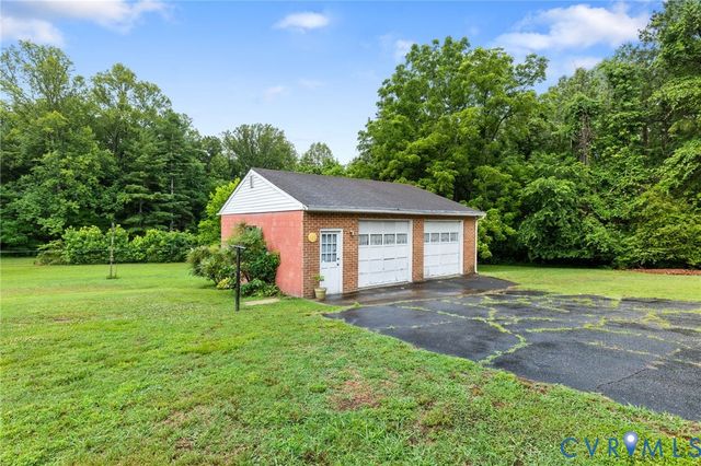 6267 Westhaven Dr, Mechanicsville, VA 23111