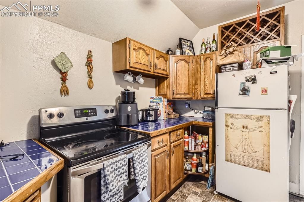 Image 23 of property listing at 511 E Platte Avenue, Colorado Springs, CO 80903