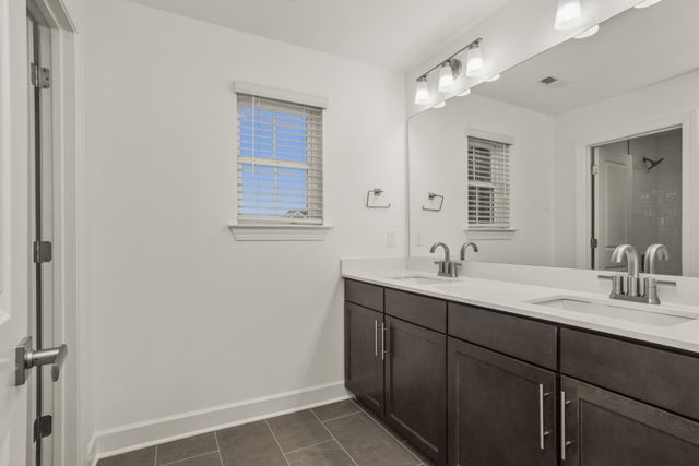 235 Coronation Dr, Mount Juliet, TN 37122