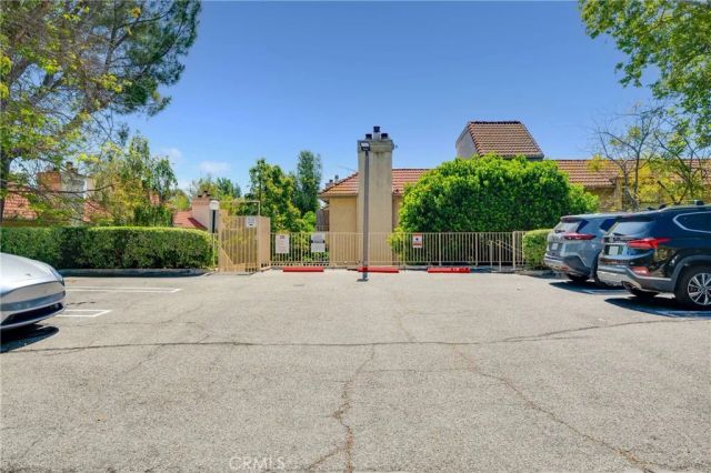 4209 Via Arbolada 234, Los Angeles, CA 90042