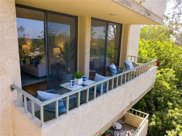 4209 Via Arbolada 234, Los Angeles, CA 90042