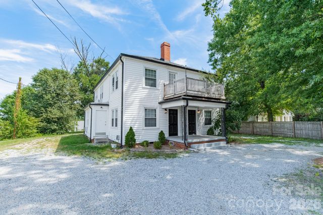 14 Mills Avenue NW, Concord, NC 28027