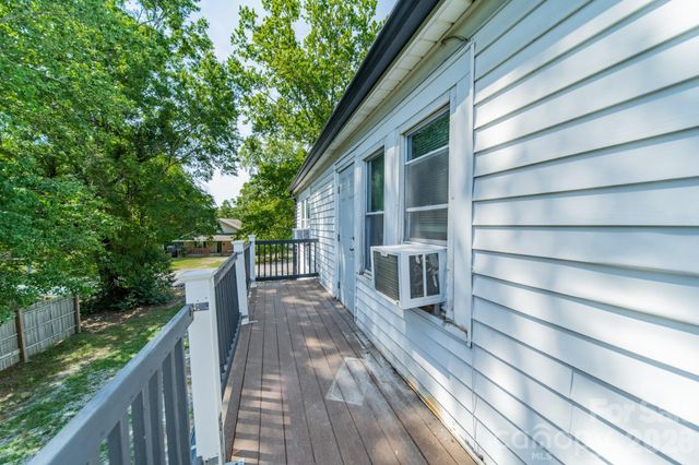 14 Mills Avenue NW, Concord, NC 28027