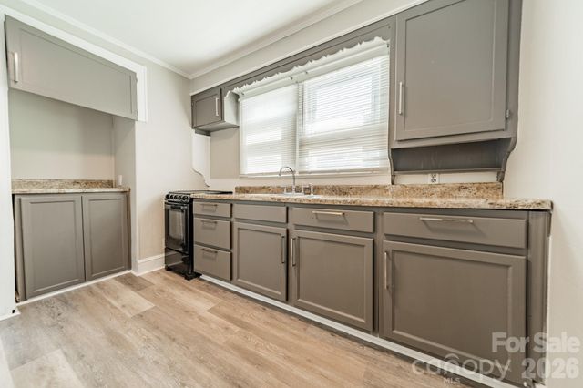 14 Mills Avenue NW, Concord, NC 28027